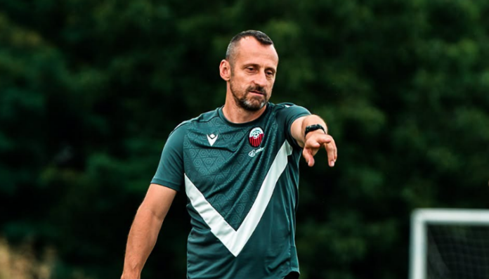 Artim Polozani na trening