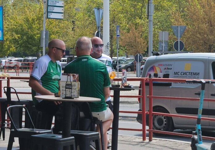 Navivaci na Hibernian vo Skopje