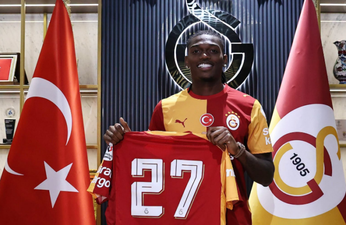 Rafa leao Galata