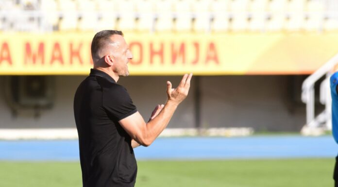 Положани не е Аргетинец ама му одржа час по фудбал на Фабијани