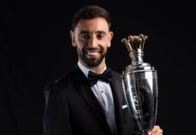 Бруно Фернандеш е прогласен за „Играч на сезоната“ во Англија
