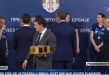 Гест за паметење: Никој досега не го понижил Вучиќ така како одбојкарките на Србија!(ВИДЕО)