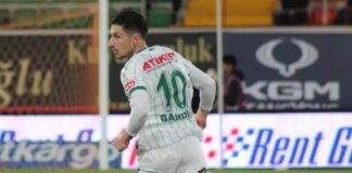 Барди доби суспензија од два меча за црвениот картон