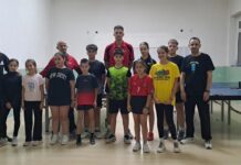 Тренер од Јордан за најмладите пинг понгари