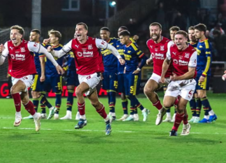 “Рибарите“ се најголемата сензација во 21.век: “Само ја шутнав топката а потоа трчав како навиен!“(ВИДЕО)