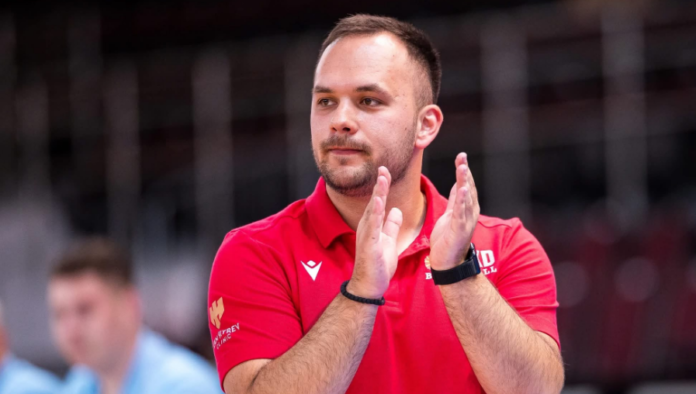 Viktor Petrovski zeni